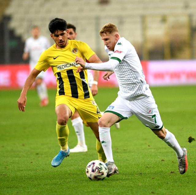Bursaspor’a 2021 yaramadı Yeşil beyazlı takım 7 maçta 14 puan kaybetti