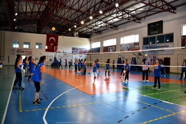 Kış spor okulları yeniden başlıyor