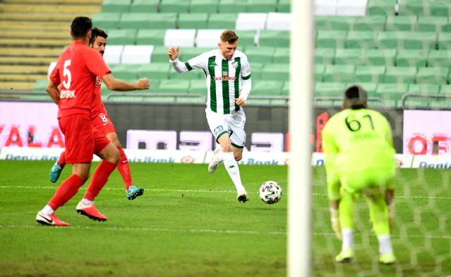 Bursaspor’un Ümraniyespor’a karşı üstünlüğü var