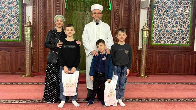 İslam dininden etkilenen Moldovyalı aile Müslüman oldu