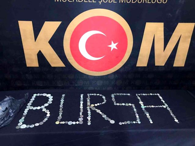 Bursa’da tarihi eser kaçakçılığı operasyonunda 710 obje ele geçirildi