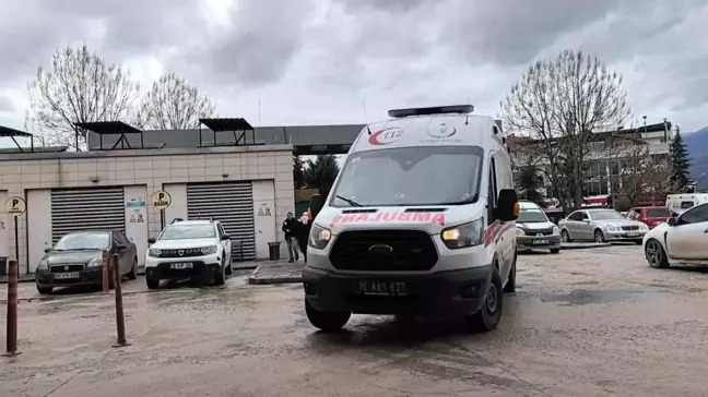 İnegöl’de Fabrika İnşaatında Elektrik Akımına Kapılan İşçi Ağır Yaralandı