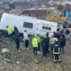 Bursa’da İşçi Servis Otobüsü TIR ile Çarpıştı: 10 Yaralı