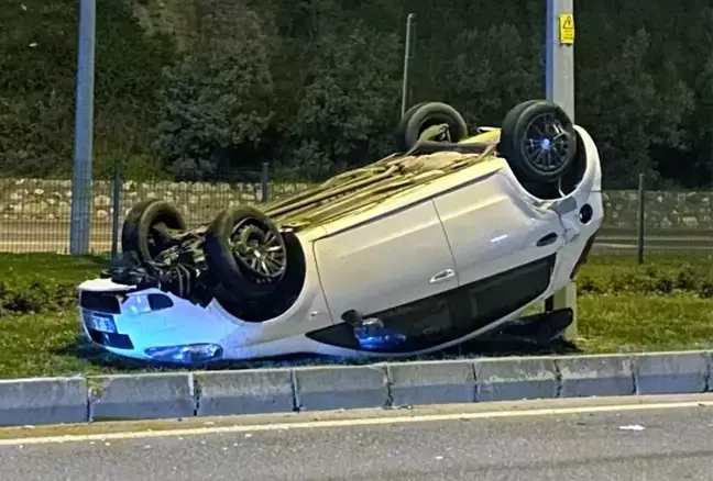 Mudanya’da Takla Atan Araçta İki Kişi Yaralandı