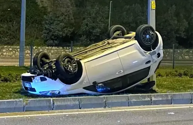 Mudanya’da Takla Atan Araçta İki Kişi Yaralandı