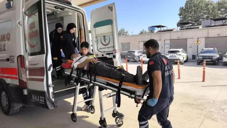 İnegöl’de Zincirleme Kaza: 1 Yaralı