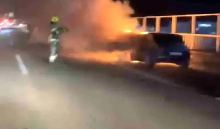 Bursa’da Seyir Halindeki Araçta Yangın