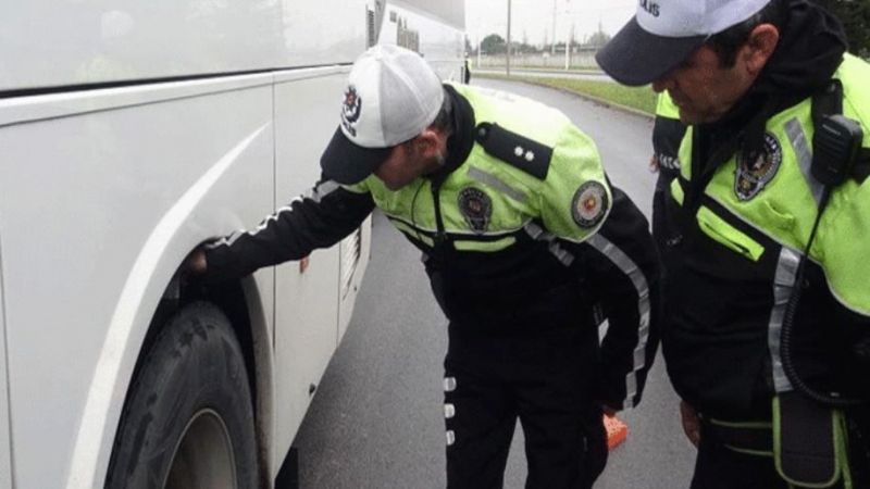 Bursa’da kış lastiği uygulamasına uymayan sürücülere ceza kesildi