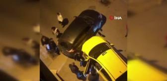 Bursa’da aracına çarpan taksi sürücüsünü böyle dövdü