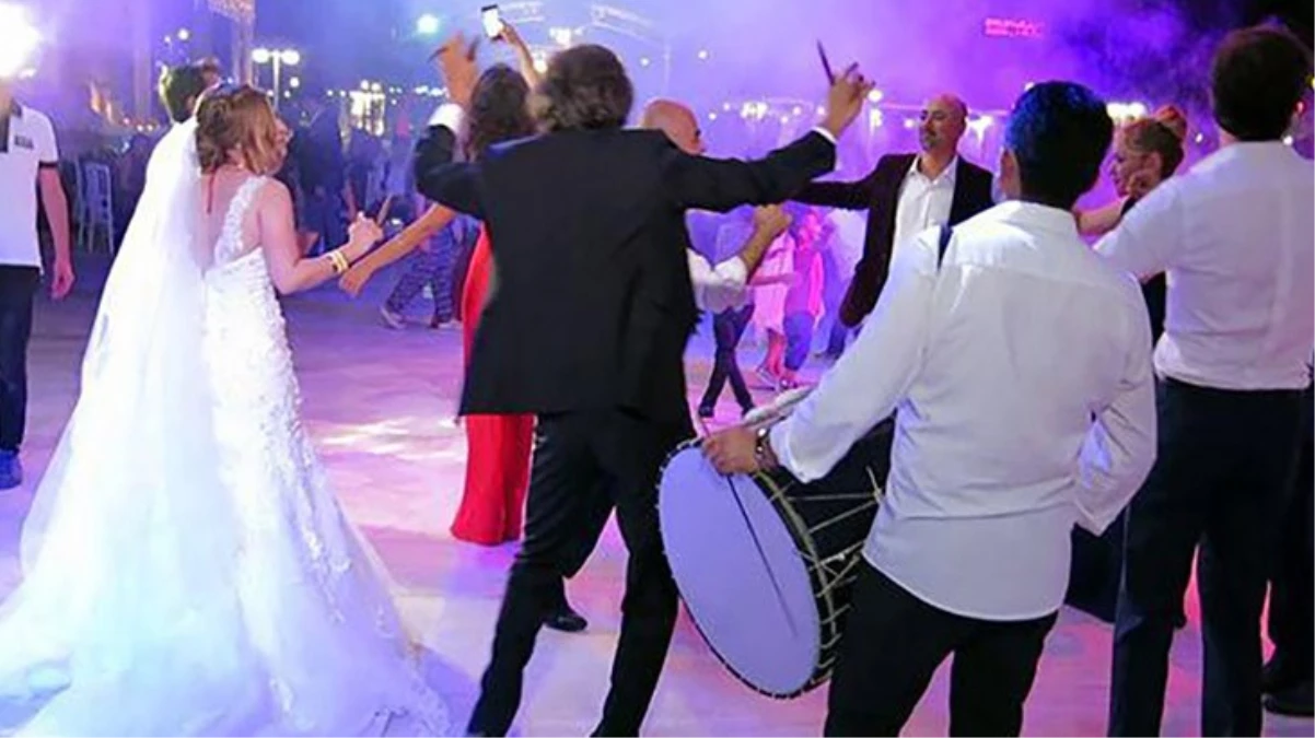 Bursa’da Kadın ve Erkeklerin Bir Arada Eğlenmesi Yasaklandı
